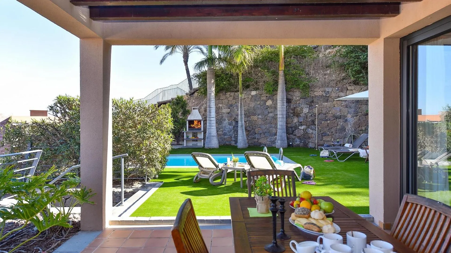 Villa Salobre Terraza Dos Luxury Retreat In Gran Canaria Private Outdoor Heatable Pool Bbq Facilities Shaded Outdoor Dining Area Salobre, Spain